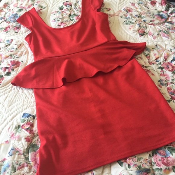 SPEECHLESS RED PEPLUM STRETCH SHORT FITTED DRESS M - Picture 3 of 4